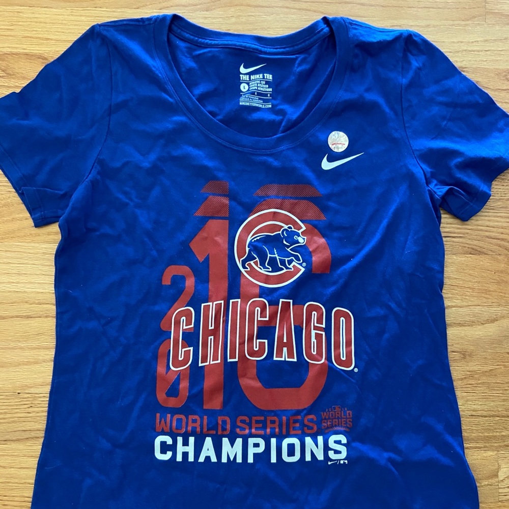 Cubs Women’s Tshirt